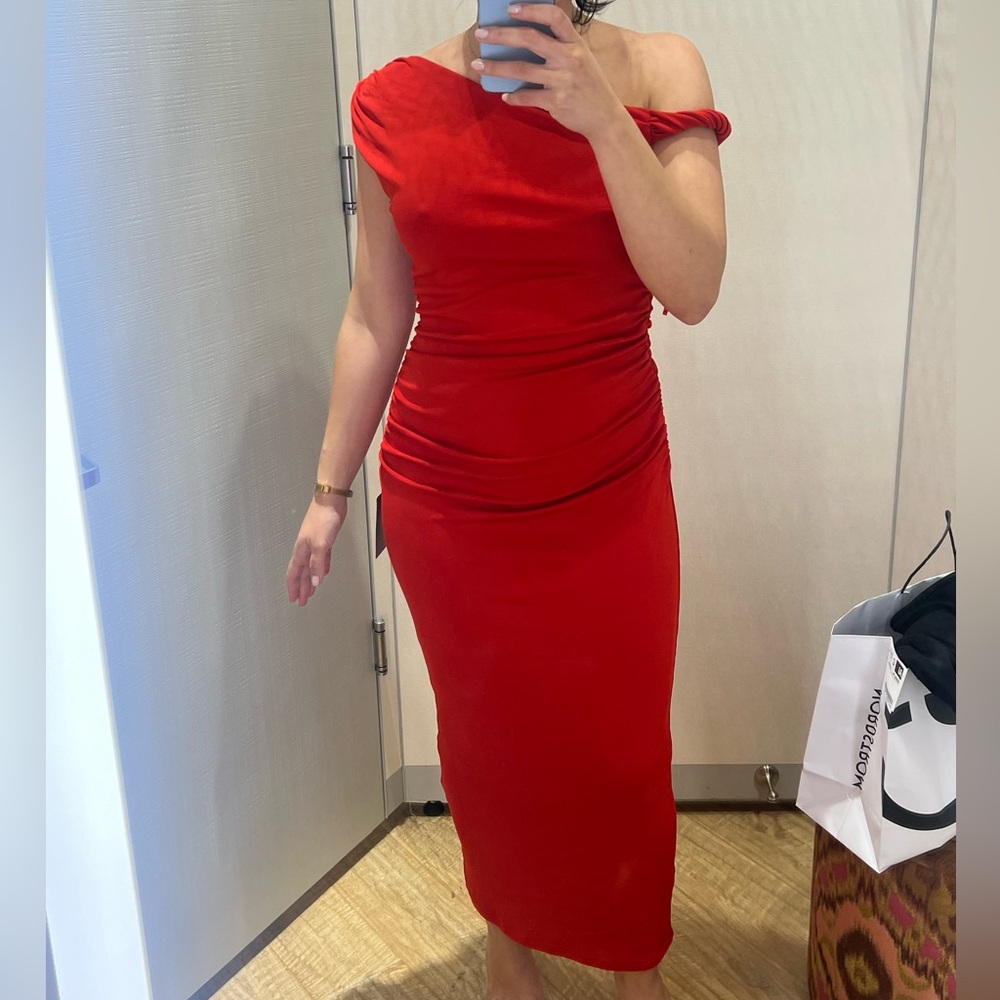 Petal & Pup Red Ruched Maxi Dress - Picture 6 of 6